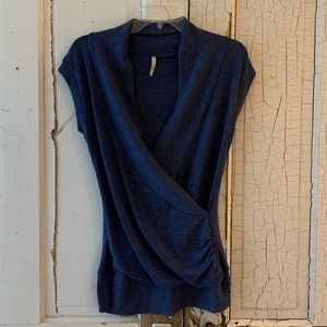 Bella D blue wrap sweater Size Large